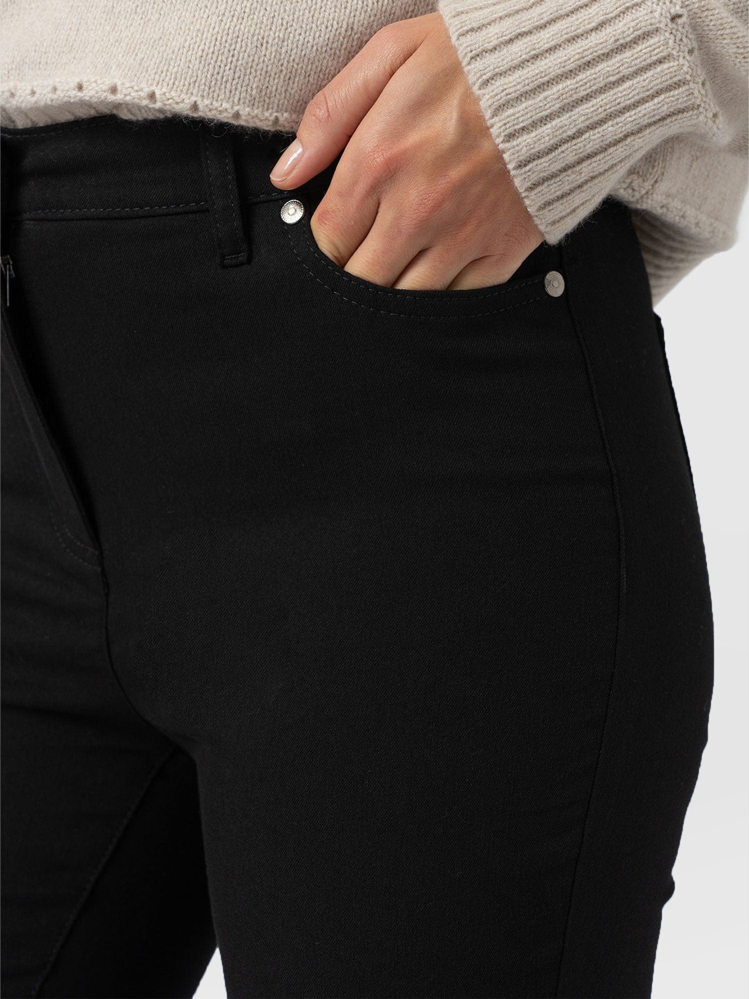 Maeva Skinny Pant - Black
